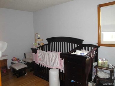 1463 Master St, North Tonawanda, NY 14120 - photo 4