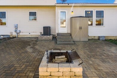 Fire Pit with built in for grilling