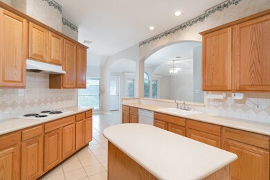 1319 Dove Trail, Tomball, TX 77375 - photo 5