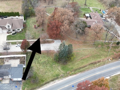 310 N Hillcrest Ave, Addison, IL 60101 - photo 4