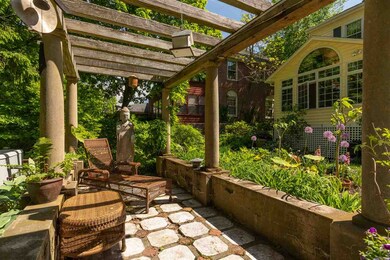 45 Miller Ave, Portsmouth, NH 03801 - photo 3