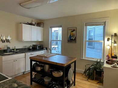 27 Calvin St unit 2, Somerville, MA 02143 - photo 3