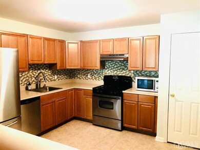 50 Forest Dr unit 50, Piscataway, NJ 08854 - photo 5