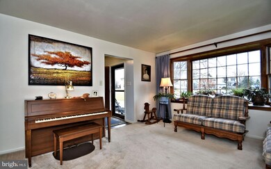 1580 Bromley Dr, Harleysville, PA 19438 - photo 3