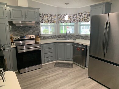 9520 Cedar Tree Ln unit 180, Lakeland, FL 33809 - photo 4