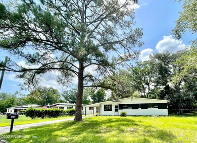 4639 Herta Rd, Jacksonville, FL 32210 - photo 2