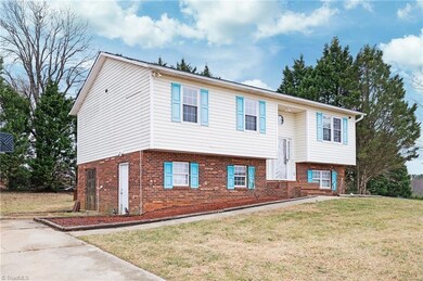 117 Belmont Place Dr, King, NC 27021 - photo 2