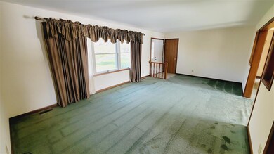 125 E Shore, Gen, IN 46740 - photo 4