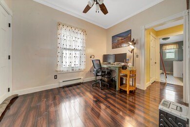 11 June St, Lowell, MA 01850 - photo 6