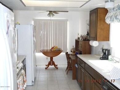 Warren Condo 001