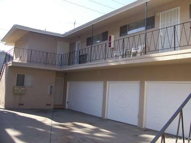 2415 Vanderbilt Ln, Redondo Beach, CA 90278 - photo 2