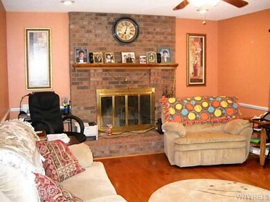 1058 Remington Dr, North Tonawanda, NY 14120 - photo 4