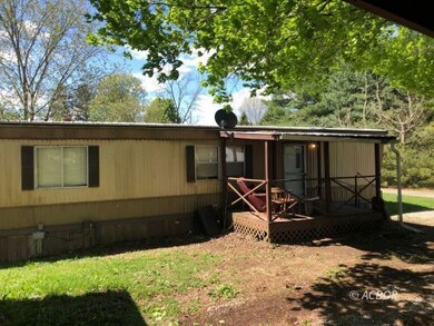 28 & 28 1/2 Beech St.