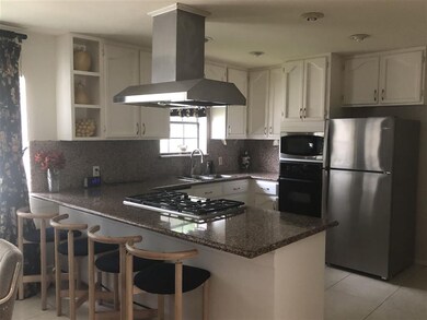 1411 Wildrose Ln, Laredo, TX 78041 - photo 4