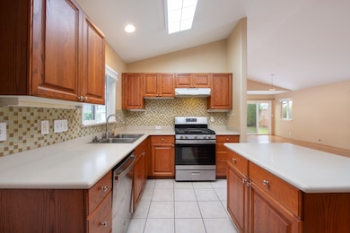 67-1274 Kamaloo St, Kamuela, HI 96743 - photo 3