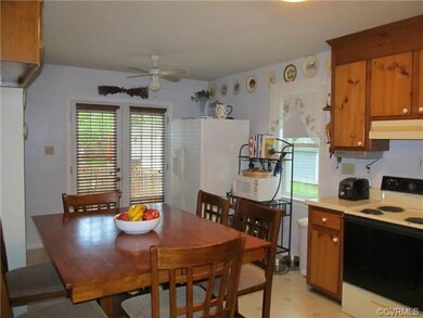 5206 Timbercreek Dr, North Chesterfield, VA 23237 - photo 7