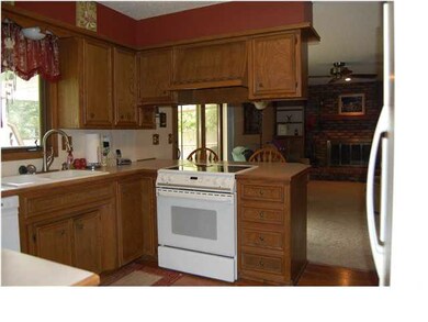 VIEW 2 OF KITCHEN