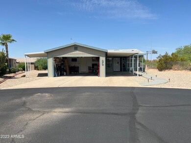 2 CAR GARAGE
