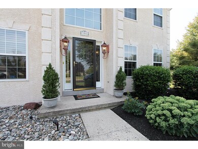 396 Buckingham Cir, Harleysville, PA 19438 - photo 2