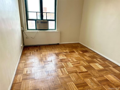 20 Metropolitan Oval unit 11A, Bronx, NY 10462 - photo 7