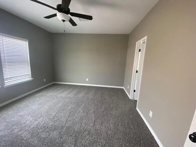 13717 Lago Vista Ave, Horizon City, TX 79928 - photo 3