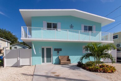 Privacy fence walk around balcony