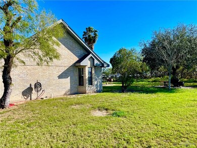 1615 Earling Rd, Donna, TX 78537 - photo 4
