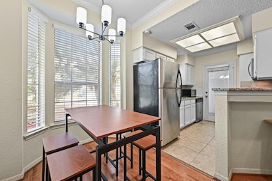 3111 Tom Green St unit 203, Austin, TX 78705 - photo 4