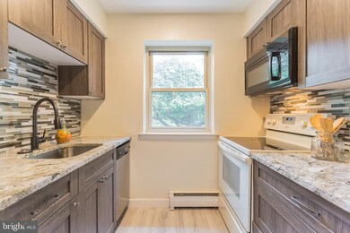 1100 Tyson Ave unit B7, Roslyn, PA 19001 - photo 4