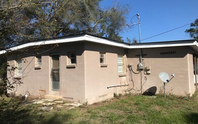 854 NW Fowler Ave, Lake City, FL 32055 - photo 4