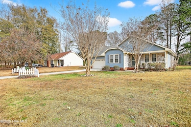 605 Greystone Ave, Jacksonville, NC 28540 - photo 2