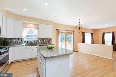 312 Brushwood Dr, Owings Mills, MD 21117 - photo 7