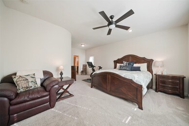 MASSIVE first floor bedroom with ensuite bath and