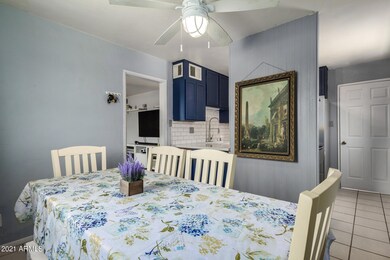 Eat In Kitchen