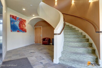 Foyer to building