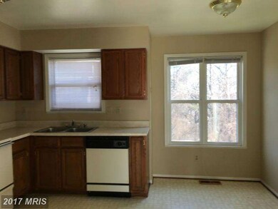 4327 Spring Ave, Halethorpe, MD 21227 - photo 2