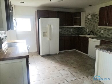 20820 Taylor St, Weston, OH 43569 - photo 2