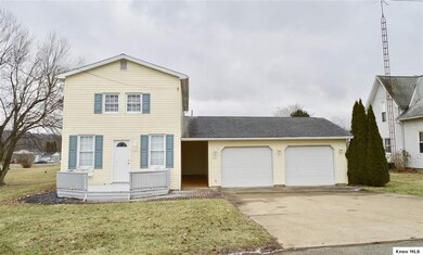 216 Plum St, Danville, OH 43014 - photo 3