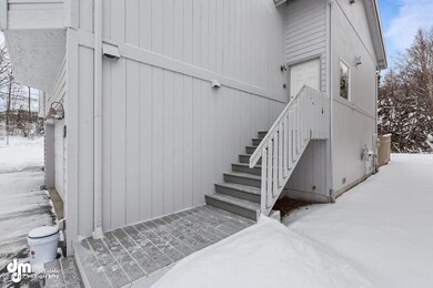 Exterior Front MS_106305-SMALL
