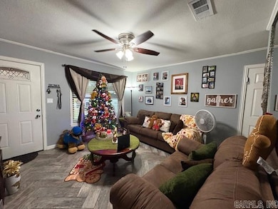 320 Belew St, Hope, AR 71801 - photo 2