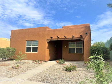 10369 E Roylstons Ln, Tucson, AZ 85747 - photo 2