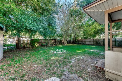 3927 Ruby Dr W, Jacksonville, FL 32246 - photo 5