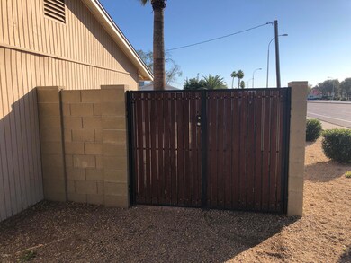 RV Gate