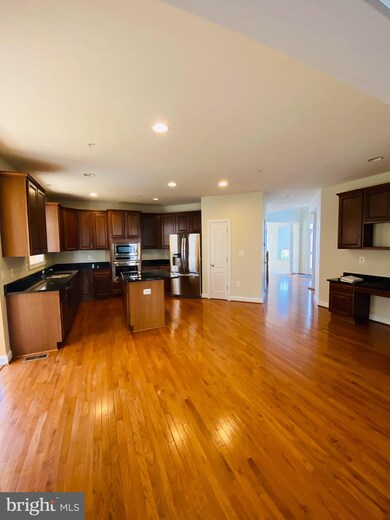 15435 Symondsbury Way, Upper Marlboro, MD 20774 - photo 7