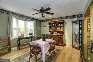 7105 Bridoon Ave, Sykesville, MD 21784 - photo 4