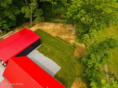 384 Lakeview Dr, Bloomfield, KY 40008 - photo 3