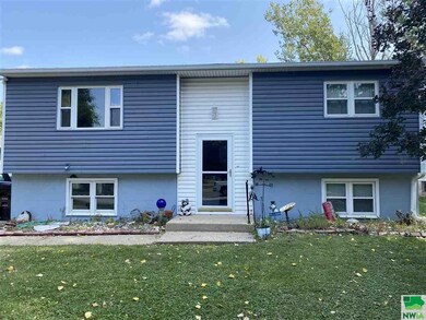 1405 3rd St, Onawa, IA 51040 - photo 2