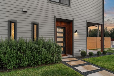 1116 Stobaugh St unit A, Austin, TX 78757 - photo 2