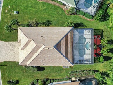 Choice home site w/ pool/spa and sun deck on a pri