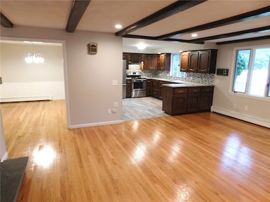 5 Peach Tree Ln, Coventry, RI 02816 - photo 4